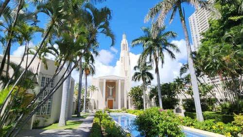 Christian church in Honolulu Hawaii representing the prayer meetings and spiritual intercession at Hawaii Rodem Tree Korean church community